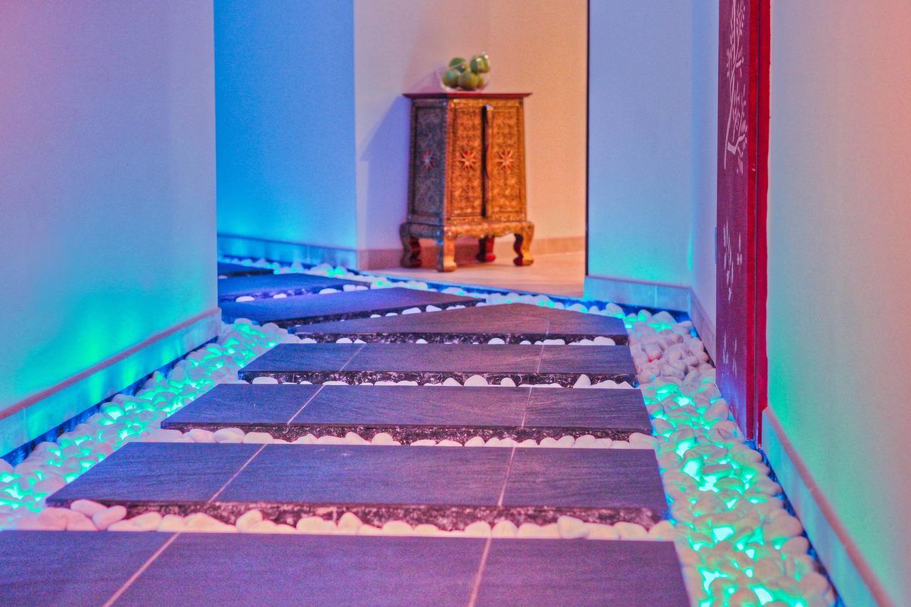 Seetelhotel Ahlbecker Hof Heringsdorf  Exterior photo A staircase with LED lighting