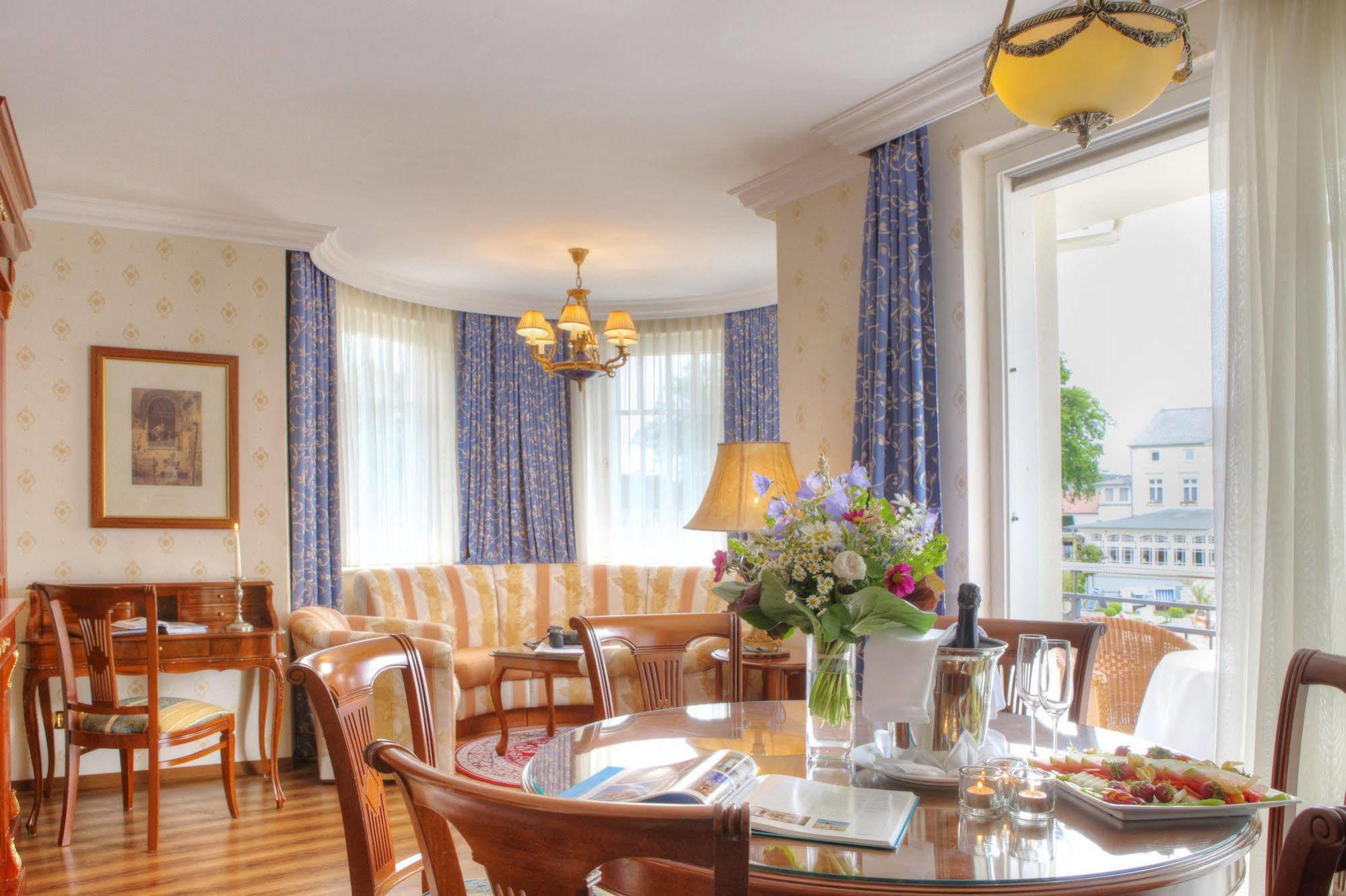 Seetelhotel Ahlbecker Hof Heringsdorf  Exterior photo A suite at the Hotel de France